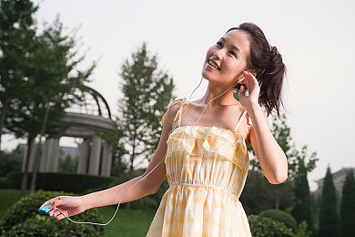 麦乐迪马克斯满天星：极限竞速地平线新攻略，夜赛调校与季节活动全解析