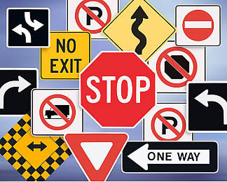 色tV：霓虹赛道疾驰，切换色彩破解视觉竞速谜题