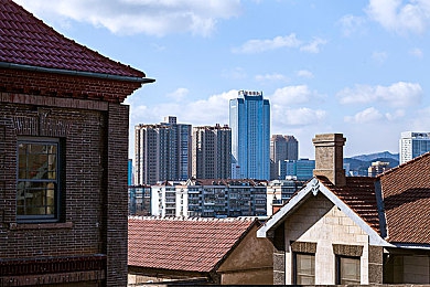 十大禁用黄色污秽软件：警惕改装陷阱，守护纯净赛道体验