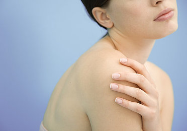 自由性别娇小枯瘦的隐喻和历史背景：疾驰的意志，流动的躯壳，赛博座驾的符号革命-1