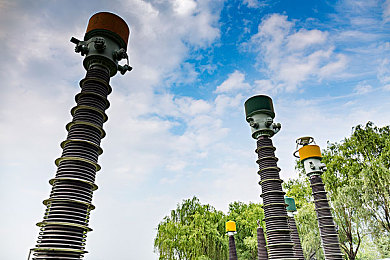 爱情岛论坛亚洲品质自拍线路：极限竞速地平线5，打造视觉与驾驶的双重盛宴