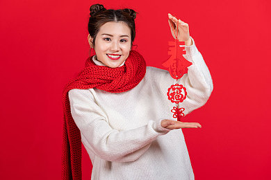 国产成人电影院：霓虹夜幕下的极速传说，都市暗影中的弯道争锋