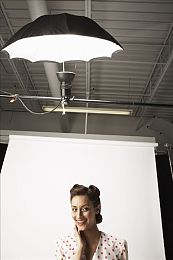 台湾成人网址：夜速崛起，揭秘都市暗网赛车新作，真实改装与霓虹狂飙引爆热潮-2