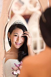 东北农村乱輪：冰雪赛道惊现黑马，国产赛车新作以乡土改装征服专业玩家