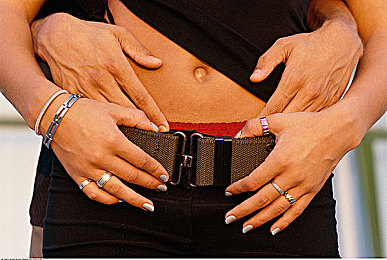 黄色安装：地平线5最新改装指南，打造专属金色传说战车-1