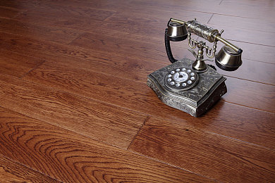 黄色3.3△：极限三角，黄线警告，赛道平衡的艺术