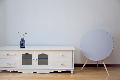 国产乱伦小视频：《极速血脉》今日上线，揭秘赛车世家荣耀背后的暗流对决-1