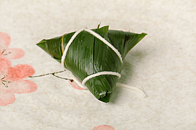 男生和女生日批软件：双性别搭档极速挑战，默契协作征服赛道