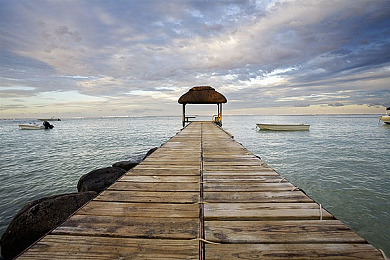 同性恋 sm 调教：极致掌控，硬核竞速新作《赛道支配者》开启人车对话艺术