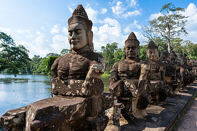 地下偶像红毛与蓝毛电视剧：霓虹都市双重奏，偶像与赛车的跨界狂飙之旅-1
