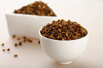 黄色软件网站下载3.0.3免费oppo版大全装扮免费：街头涂装王深度评测，个性化改装与涂装系统全解析-1