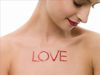 oppo每天无限次下载3.0.3大全：极速狂飙新版本上线，霓虹都市赛道与改装系统全面升级-2