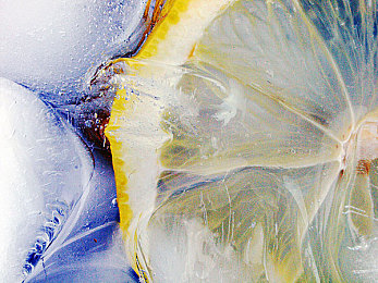 18岁黄色：墨西哥落日下，疾驰的黄金岁月与自由之路-2