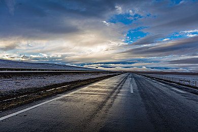 羽毛挠痒痒：在速度中感受风的细腻触感，地平线5带来全新驾驶体验-1