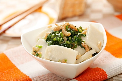 红桃38.47 隐藏人：霓虹谜题终极破解，神秘车手现身都市管道