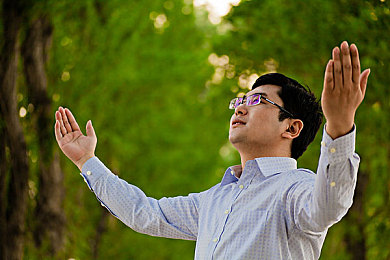 十大黄色禁用软件：极速狂飙都市风云,公平竞技的赛车生存法则揭秘