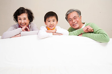 下载美女差差差：《极速颜值挑战》创新融合评分互动，赛车游戏迎来策略驾驶新浪潮