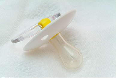 黄色APP软件下载3.03：极限竞速3.03版本更新，稀有涂装疾风黄蜂获取攻略全解析