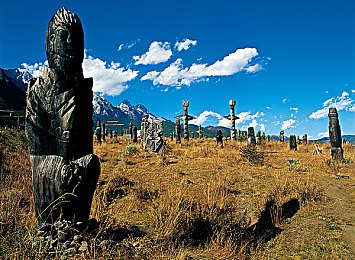 中国娇小与黑人大洋吊：《极速反差》今日上线，轻量操控与狂暴动力的赛道博弈引发热议-2