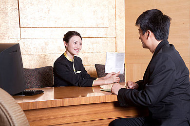 黄色资源软件：极限竞速地平线5新赛季开启，高效收集稀有车辆与金色宝藏全攻略-1