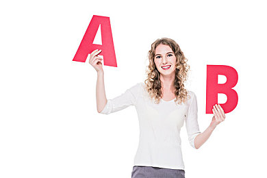 三上悠亚公公：墨西哥落日下，祖父的经典车遗产与竞速之魂