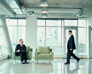 男人把坤坤放到女人的坤坤里：《极速狂飙》全新双人道具协作系统上线，硬核玩法引爆竞速圈-1