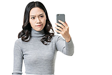 老男人把小嫩批日出水了：经验与天赋的终极对决，极速新星赛道传奇上演