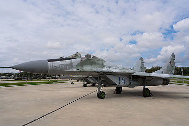 赵丽颖换脸大战金刚3：明星面容自由定制，巨兽都市决战震撼开启-1