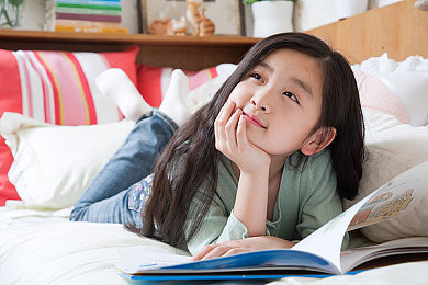 7r7tcc免费版最新版本：极速狂飙新版本震撼上线，动态天气与自适应AI重塑虚拟竞速体验