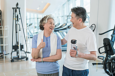 按摩师与少妇做爰:极速调校艺术深度解析,专业赛车调校哲学引领游戏新潮流-2