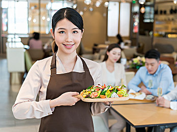 大禁用软件：破解终极数字锁，夺取未来都市的传奇座驾-1