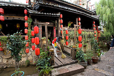 抖音风反差：当现代竞速引擎驶入怀旧像素的墨西哥荒野