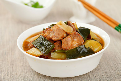 巜商务旅行中与女老板的互动探讨：方向盘上的职场博弈，解锁虚拟商旅深度互动新体验-2