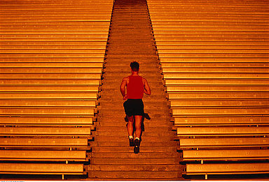 打扑克不盖被子全过程。：极速扑克牌手，全程明牌竞速，挑战心理博弈极限