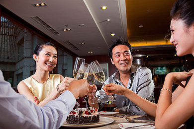 黄色软件下载0.3：《极速代码》最新彩蛋揭秘，隐藏赛车幽灵幻影获取攻略全解析-2