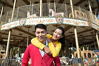 极品一线天粉嫩虎白馒头咸菜：东方美学与硬核竞速的融合，在险峰与田园间体验极致驾驶艺术