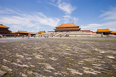 五月天婷婷综合：音乐竞速新作发布，开放世界驾驶融合节奏玩法引热议