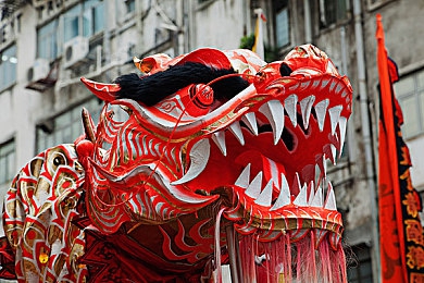 体育生白袜出精Gay：极速狂飙学院对决，校园赛道竞速新标杆，弯道技巧全解析