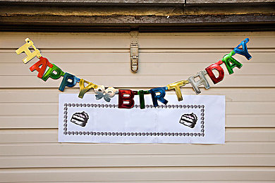 45岁沈阳老阿姨最后的巅峰：中年玩家创佳绩，地平线五全球前百分之五圈速揭秘