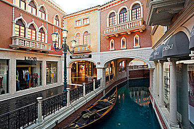 手机福利导航：虚拟领航员伴你驰骋地平线的终极竞速之旅