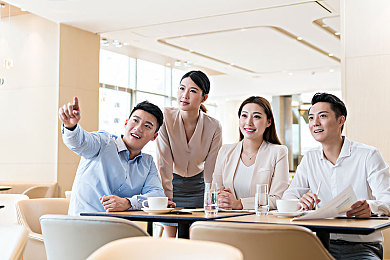 密挑IA：与不断进化的智能对手，在赛道展开终极博弈-1