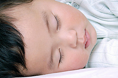 从客厅到厨房一直到卧室：微缩世界疾驰，家居赛道隐藏竞速秘径-2