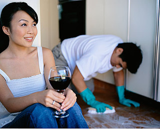 黄色软件免费下载2023：极速幻影，霓虹赛道上的自由狂想曲