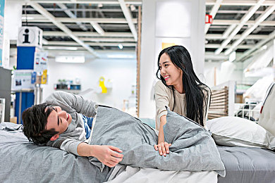 黑话不打烊：当齿轮密语遇见虚拟赛道，速度与文化的暗号悄然共鸣