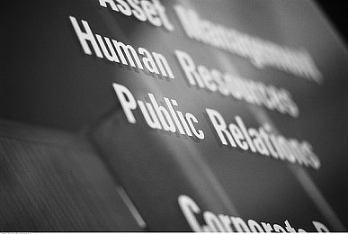 黄色软件网站下载3.0.3免费oppo版大全装扮2023苹：极速改装派对全新上线，竞速与装扮完美融合