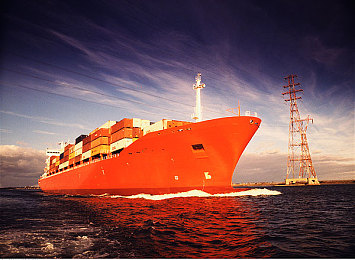 黄色软健：霓虹阻尼，像素驰骋，复古摇杆的竞速回响