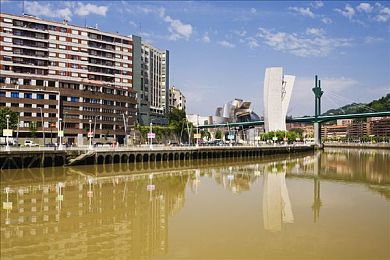 桥本香菜的启蒙教育背景故事：竞速新作今日上线，教育系统重塑赛车游戏体验