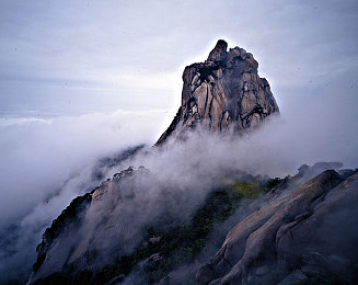 三上悠亚ssis388无码破解：街头争霸388隐藏跑车曝光，顶级幽灵座驾解锁攻略揭秘