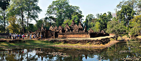 红桃38.47 隐藏人口：极速都市暗影车手，破解终极载具幻影幽灵之谜