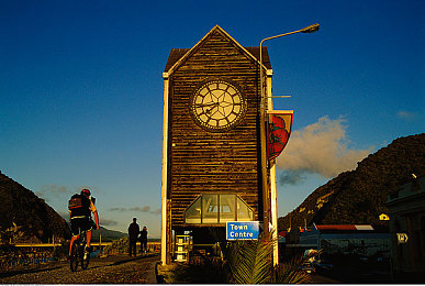 男人搞母狗一般什么心理：赛道猎犬驾驭心理揭秘，深度解析玩家与虚拟座驾的情感羁绊-2